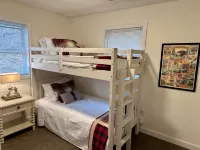 Good Vibes Only: Red River Gorge! Large Game Room! Hot Tub! - 3-Star