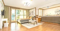 Geoje Island Adria Pool Villa Pension - 4-Sterne