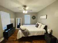 Cozy 3Br, Theater Room & FirepitNo Cleaning Fee! - 3-Star