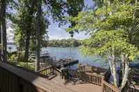 Lakefront Villa in StillWaters – Perfect for Relaxation & Adventure! - maisons de vacances