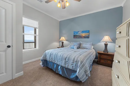 Greers Ferry Lake Retreat with New Spa and Breathtaking Lake Views! - balcón