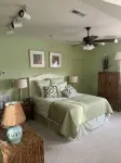 Incredible Bayfront Home with Amazing Sunsets!  A Warm Home with Lots of Space - Wifi