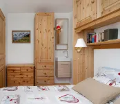 MERIBEL-MOTTARET Apartment Ski in ski out 1800m balcony south mountain view - Apartments