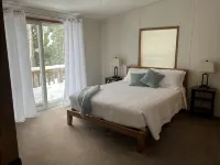 Oconto River Retreat II - Wifi