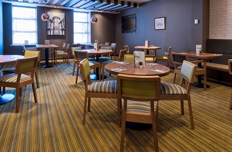Premier Inn Chesterfield Town Centre photo 2