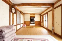 Yeongdeok Eunhaedang Hanok Stay - 2-Star