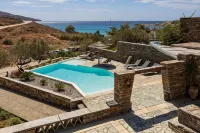 Relax Joy Villa | Koundouros Kea Beachside - 4-Star