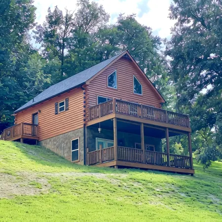 Smoky Hideaway • 2Bed 2Bath Cabin • Peaceful Retreat