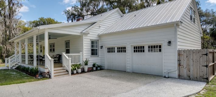 PREMIER Landmark Home Located in Old Town Bluffton Hotele w: Bluffton