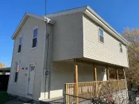 Renovated Covington Home Near Devou w/ King Bed, 5 minutes to Downtown Cincy! - 2-stjärniga