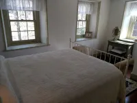 New Hope area Historical Bucks County Stone House circa 1732 - 4つ星