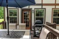 Center Hill Lake - 4 Bedroom, 2 Bath, Pool, Bonus Rm & Deck - 1 Hr to Nashville - 3-Star