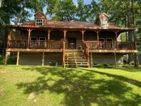 Brand New Lakefront Cabin with hot tub close to Ark Encounter - 4-Star