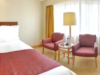 Radisson Collection Hotel, Yangtze Shanghai Hotels near Changning