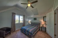 Steps from Downtown Cody - Spacious home that sleeps 10! - 4-Star