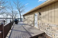 Serpent Lake Cabin • Sleeps 13 • Cuyuna Trail - Chalets