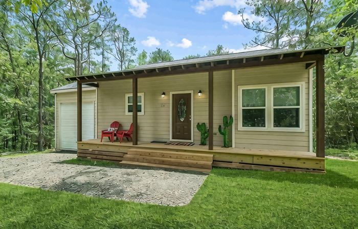Cozy Cottage in Rayburn Country-Pet Friendly-King Suite/Pool Table! Sleeps 10