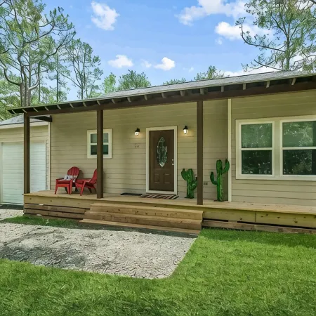Cozy Cottage in Rayburn Country-Pet Friendly-King Suite/Pool Table! Sleeps 10