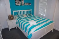 A Beach Vacation Destination. EV Friendly. - balcony