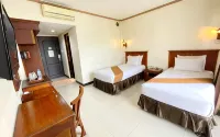 Yusro Hotel Restaurant & Convention - WiFi