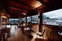 Hotel Byron - 2-Star