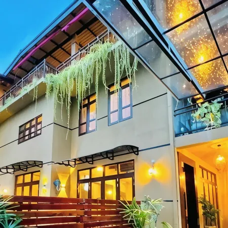 Edward's airport guest in Negombo located 2.1 mile from Colombo Bandaranaike International Airport
