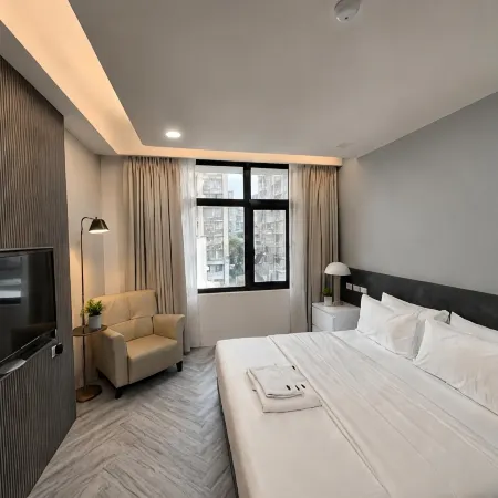 Cyber stay - Near Hsinchu High Speed Rail