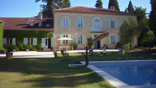 Villa Marambat - Guest houses