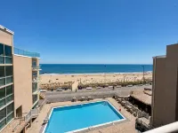 Atlantic Sands Hotel & Conference Center - Beach