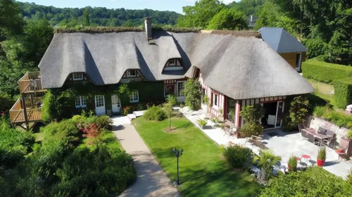 La Fontaine Romy Hotels in Saint-Gatien-des-Bois