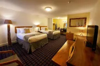 Pier Blue Inn Old Saybrook - Essex Hotels in Old Saybrook