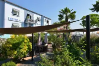Hotel la Roseraie Hotels in Ile-d'Aix