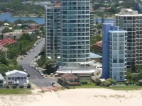 แปซิฟิก วิวส์ รีสอร์ท โรงแรมในMain Beach