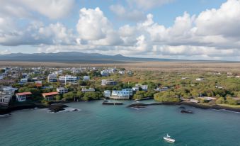 Blu Galapagos Sustainable Waterfront Lodge