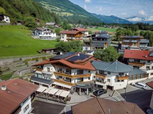 Hotel Hochzillertal