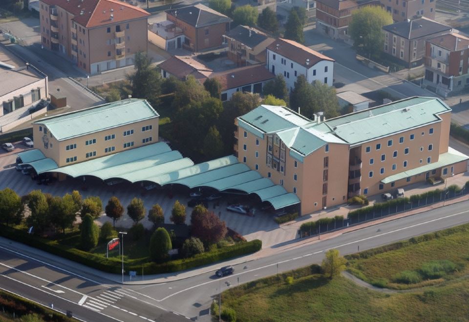 Marchi Hotel
