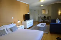 Frisco Apartments Hotels in Spring Hill