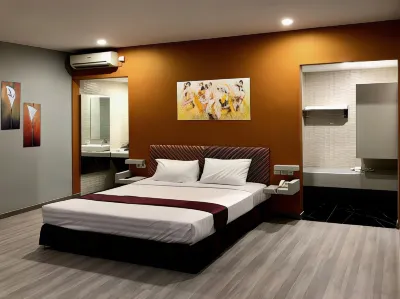 Hotel Sinar 1 Pasar Ikan Kalanganyar 주변 호텔