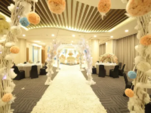 Ozone Hotel Pantai Indah Kapuk Hotels in North Jakarta