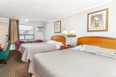 Howard Johnson by Wyndham Niagara Falls Hotels in Niagara Falls