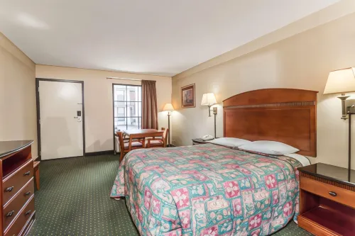 Days Inn by Wyndham Camp Springs/Andrews AFB DC Area Hotels in Forestville