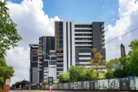 Reserved Suites Illovo