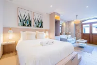 La Cuadra by Wynwood House Hotels in Playa Bonita Village