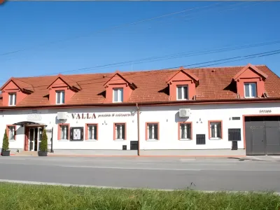 Valla penzión & reštaurácia Hôtels à : Malacky