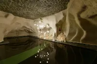 Sacred Mansion - Pools