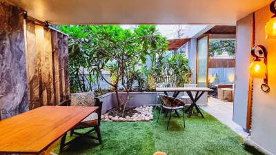 Giovanni House  호텔