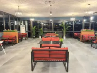 Bungaport 埃斯基帕扎爾住宿飯店