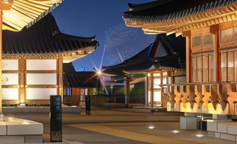 Hanok Stay Namwonyechon by Kensington