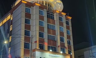 HUNG VUONG HOTEL