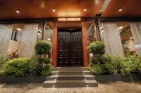 Limeshine Airport Transit Hotel Hotels near Negombo Beach
